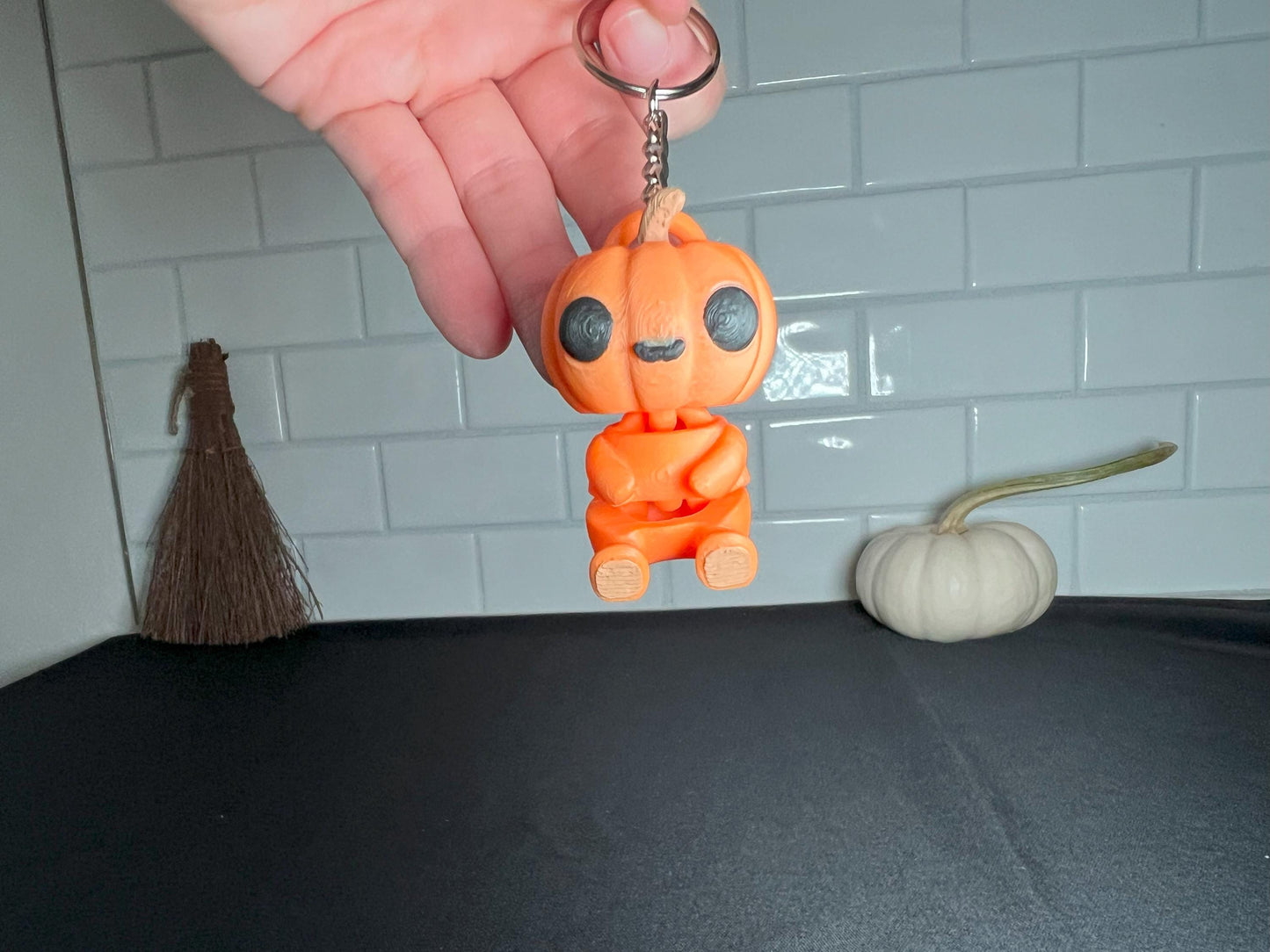 Spooky Cute Pumpkin Keychain | Wiggly Halloween Fidget Toy & Autumn Gift
