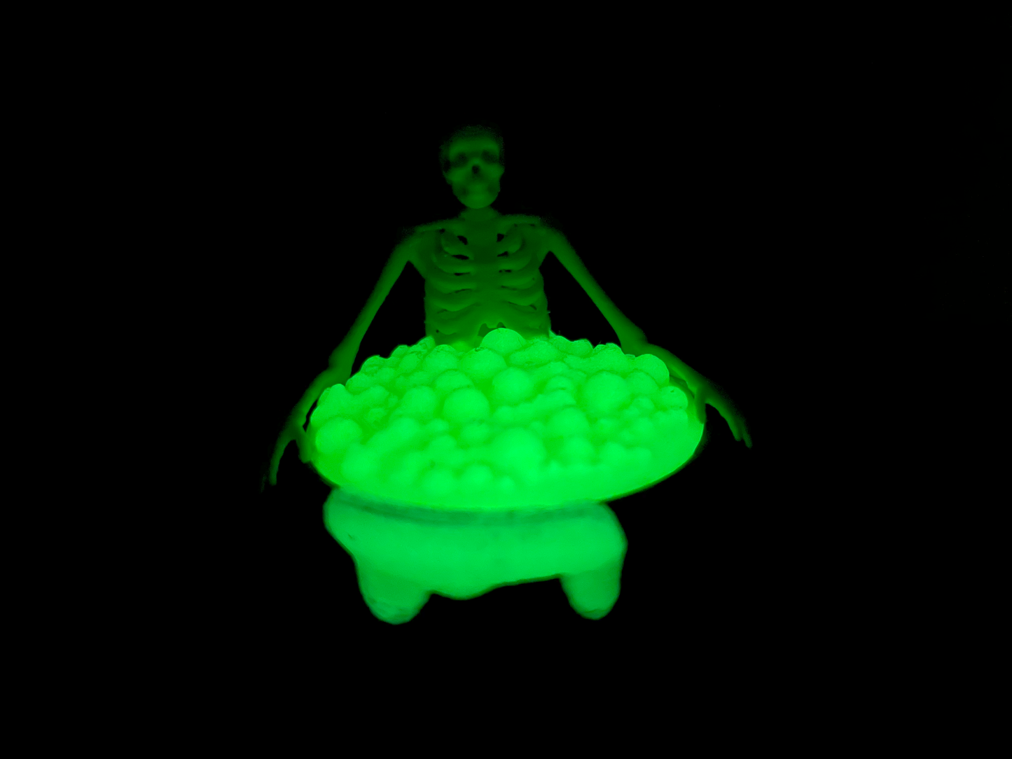 Glow in the Dark Skeleton Cauldron | 3D Printed Halloween Tea Light Holder